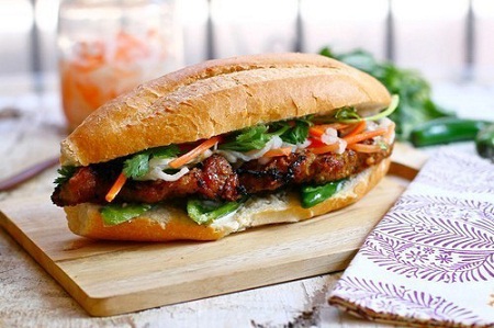 Nở rộ kinh doanh bánh mì 'sang chảnh': Liệu có 'sớm nở, tối tàn'?