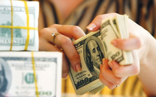 Bộ Tài chính sẽ vay thêm 1 tỷ USD từ Vietcombank
