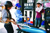 Giữ nguyên thuế xăng dầu đến hết năm 