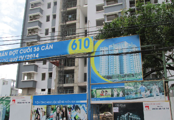 Địa ốc Hoàng Quân (HQC): Gã khổng lồ có đôi chân đất sét?