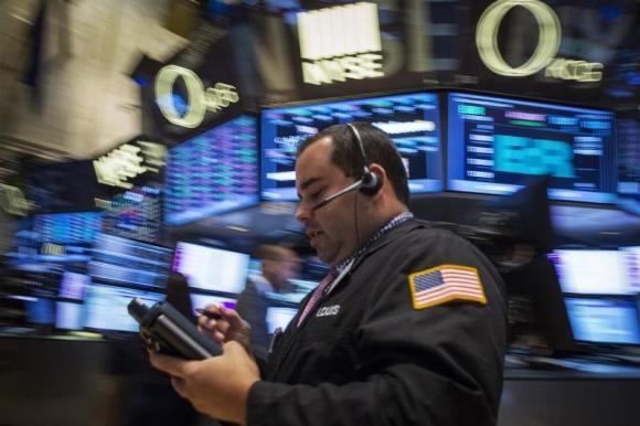 Chứng khoán Phố Wall lập đỉnh mới sau động thái của các ngân hàng trung ương