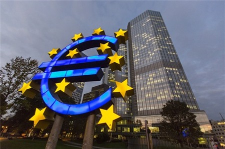 CNBC: Đồng euro là cuộc hôn nhân thất bại