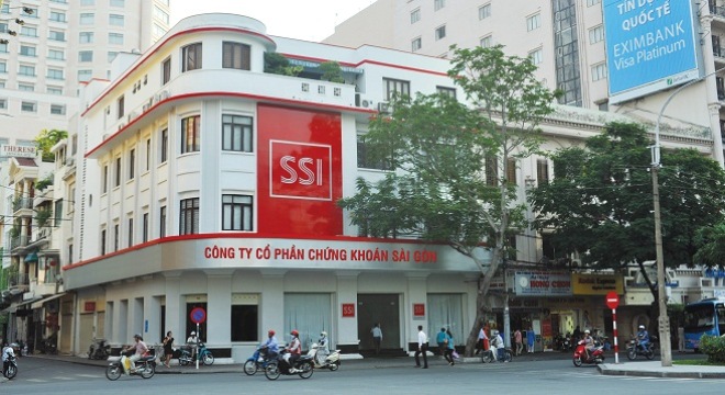 SSI: 10/3 là ngày chốt quyền thưởng cổ phiếu 20% và tham dự ĐHCĐ 2015