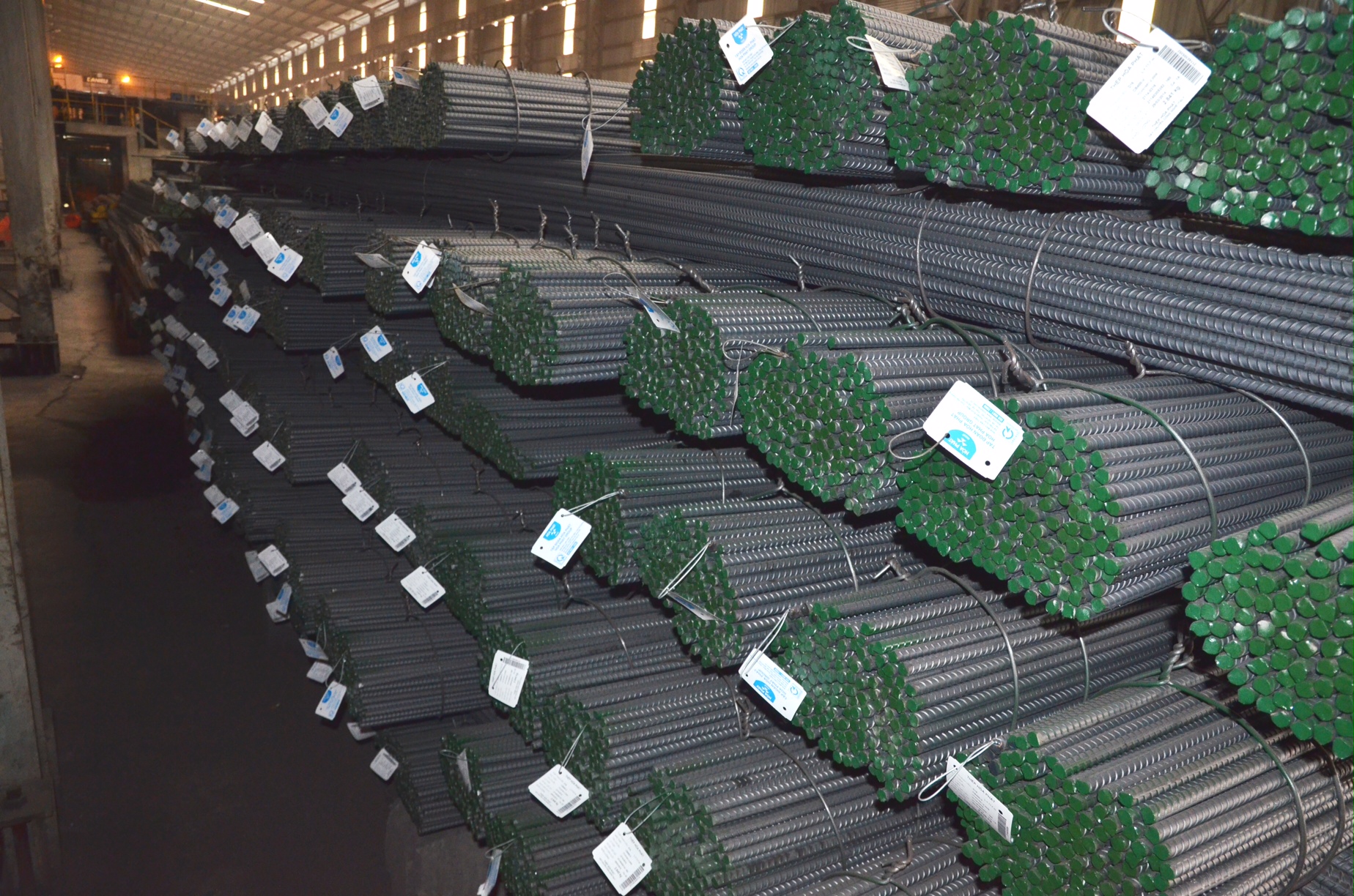 Thép Hòa Phát tiêu thụ hơn 93.000 tấn trong tháng 9