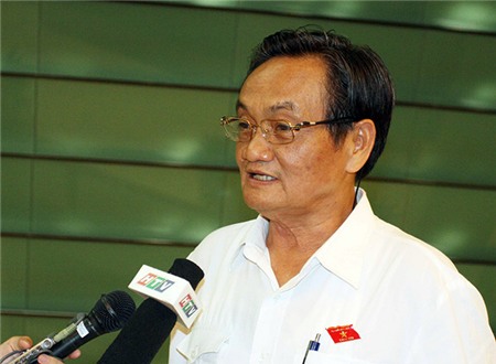 Xử lý nợ xấu giống như tách 