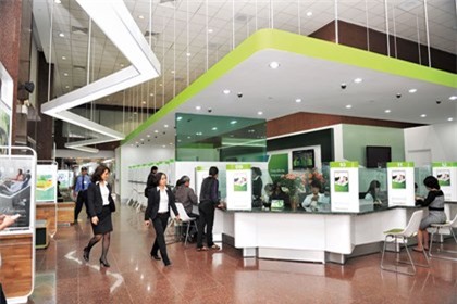 Hạ lãi suất cho vay, câu chuyện tại từng ngân hàng