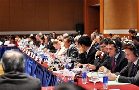 Khối ngoại buồn lòng vì chưa được nới room