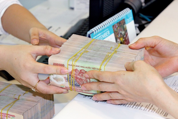 Nợ có khả năng mất vốn tăng đột biến tại 13 ngân hàng