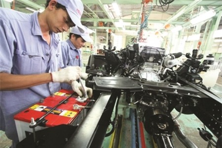 Tăng trưởng tín dụng 2015 dựa trên cân đối nhiều yếu tố