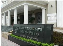 32 công ty chứng khoán được làm đại lý đấu giá cho HSX