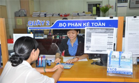 Được và mất khi mua lại ngân hàng với giá 0 đồng