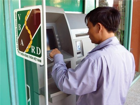 ATM hết tiền, hãy gọi đường dây nóng