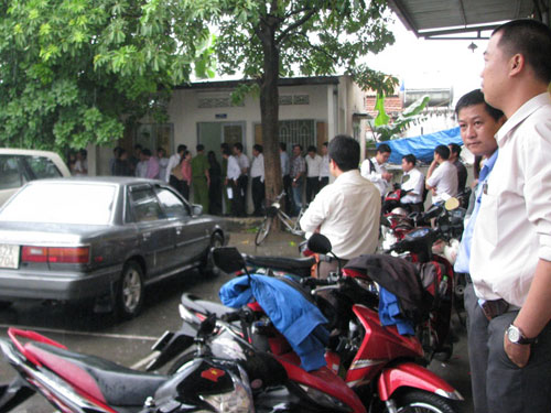 Xử lý nợ xấu: Đi siêu xe, ở nhà lầu vẫn chây ì trả nợ