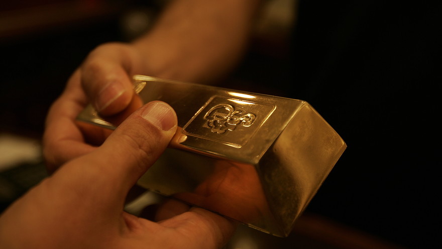 Giá vàng thấp nhất gần 2 tháng sau phát biểu của chủ tịch Fed