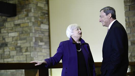 FED đẩy tỷ giá EUR/USD xuống thấp nhất kể từ tháng 8/2015