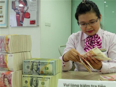 Tỷ giá tăng có ảnh hưởng tới nợ công?