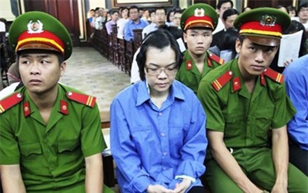 Vụ Huyền Như: Luật sư đề nghị khởi tố một số ngân hàng