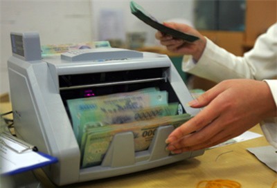 Nhân viên lừa tiền gửi của khách, nhà băng phải bồi thường