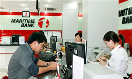 Maritime Bank giảm hơn nửa lãi