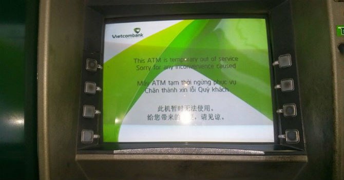 Tê liệt hàng loạt ATM ngày cuối tuần
