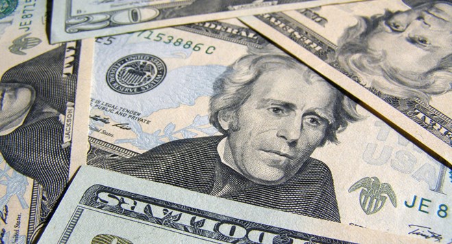 FED & Wall Street: Trái chiều quan điểm về USD