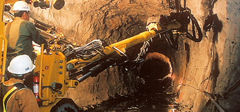 L18: Tạm ứng cổ tức năm 2014, tỷ lệ 12,5%