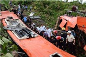 Nạn nhân xe khách bị nạn tại Lào Cai được bồi thường tối đa 70 triệu/người 