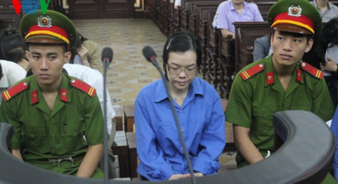  [Phiên xử sáng 18/12] Đại diện Navibank: Cho nhân viên vay để họ có tiền gửi Huyền Như 