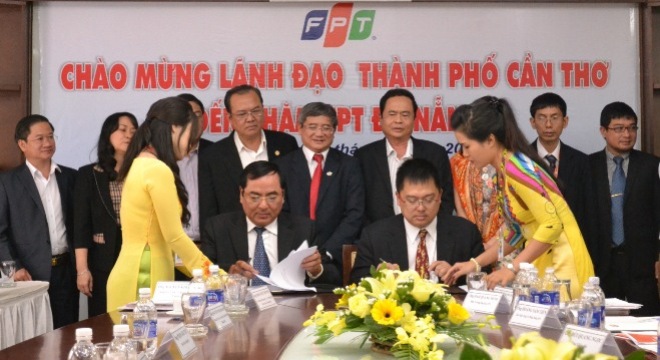  FPT và UBND thành phố Cần Thơ hợp tác thúc đẩy phát triển CNTT-VT 