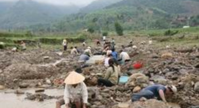  Tăng cường kiểm tra, xử lý khai thác khoáng sản trái phép 