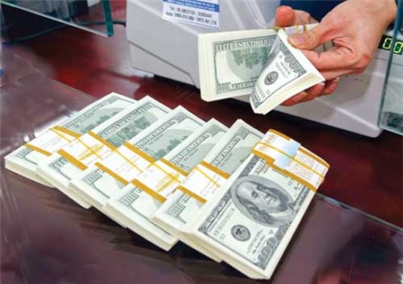  Tài chính vĩ mô: Sau 1 năm thuận lợi, vẫn ngổn ngang trăm mối  