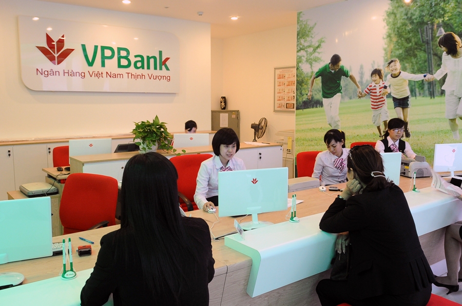 Lợi nhuận hợp nhất VPBank tăng 73%