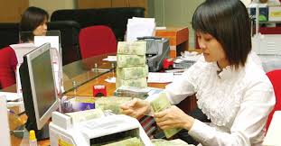 TP.HCM: Lãi suất giảm, huy động vốn vẫn tăng mạnh