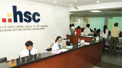 Tiền sẽ đổ tiếp vào chứng khoán