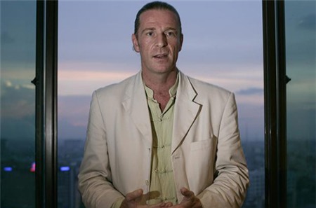 Ông Dominic Scriven nhận thất bại khi room ngoại chưa được nới