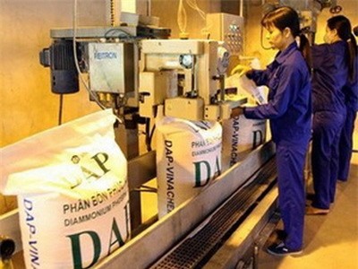 Năm 2014: Vinachem ước lãi gần 2.780 tỷ, 2015 cổ phần hóa Đạm Ninh Bình