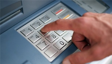 Các ngân hàng thế giới bị trộm một tỷ USD