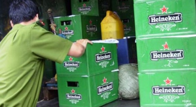  Gần Tết, thị trường bia, rượu nhập lậu tăng nhiệt 