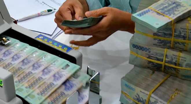  Quyết chặt vòi sở hữu chéo 