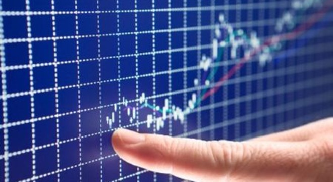  Thị trường chứng khoán đi ngang trước hàng loạt thông tin 