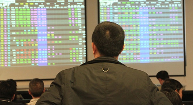  Ông Dominic Scriven: 