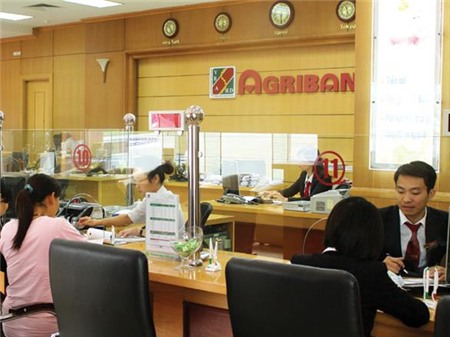 Khó hiểu vụ khách hàng không rút được 400.000 EUR tại Agribank