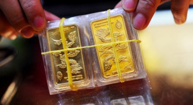  Đầu tuần, vàng lặng sóng 