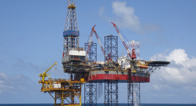  Cổ phiếu dầu khí – “Sao đổi ngôi” 