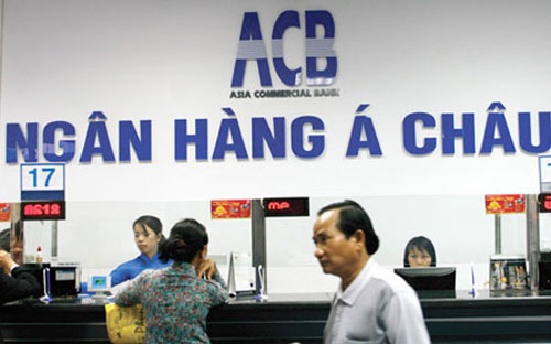 ACB: Lợi nhuận quý II giảm 10%, nợ xấu còn 1,69%