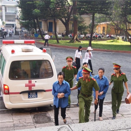 Đề nghị VietinBank trả 1.085 tỷ đồng cho 5 doanh nghiệp