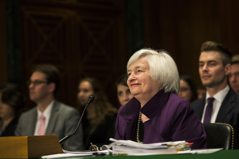 Biên bản cuộc họp của Fed bật tín hiệu sẵn sàng tăng lãi suất vào tháng 12