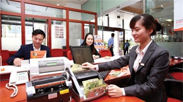 Tiếp cận vốn cho bình ổn giá: Chính sách có, DN 