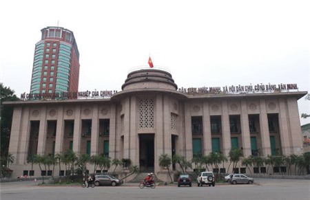 Ngân hàng Nhà nước chưa tính chuyện tăng lãi suất tiền đồng