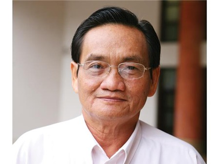 Muốn kiểm soát nợ xấu phải đẩy mạnh sáp nhập ngân hàng yếu